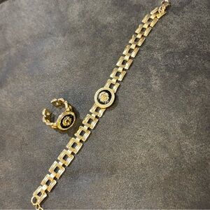 Gold-Tone Black Medallion Bracelet and Adjustable Ring Set Lightweight